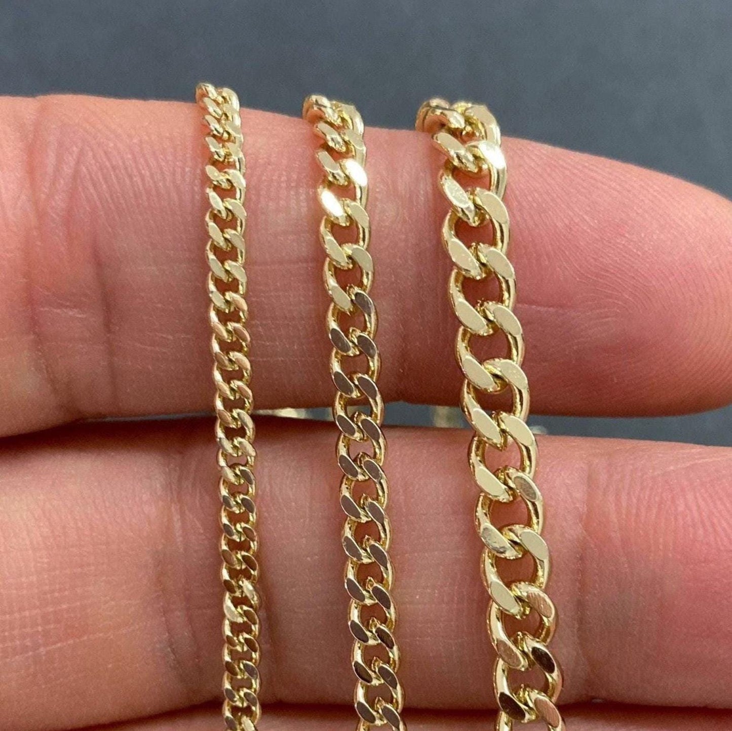 18K Gold Filled Curb Chain (2mm-4mm) - By the Foot