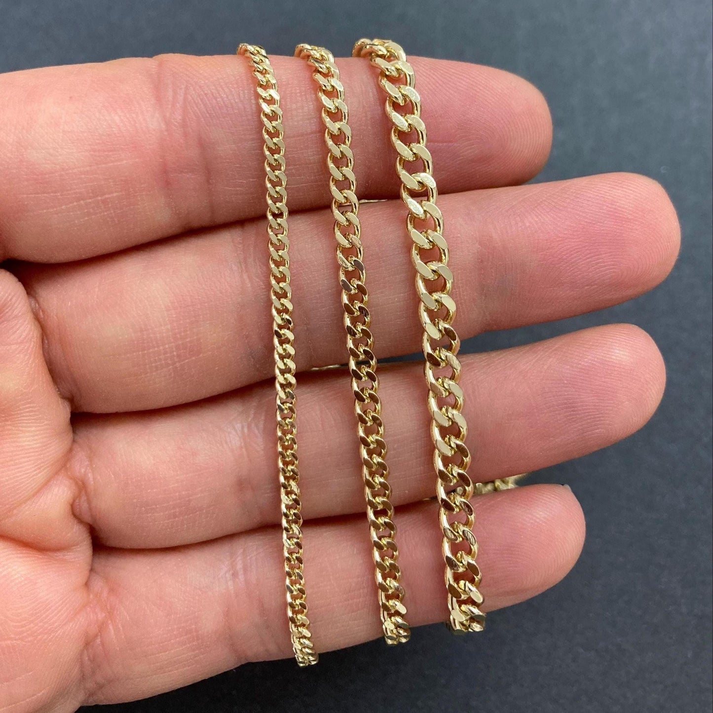 18K Gold Filled Curb Chain (2mm-4mm) - By the Foot
